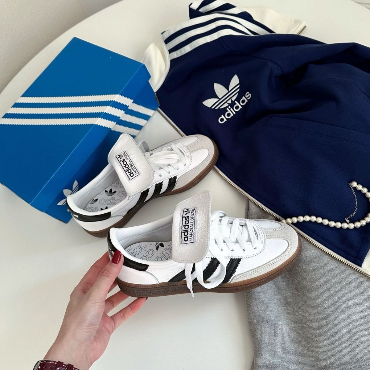 ADIDAS HANDBALL SPEZIAL 大鞋舌 麂皮 黑白 皮革