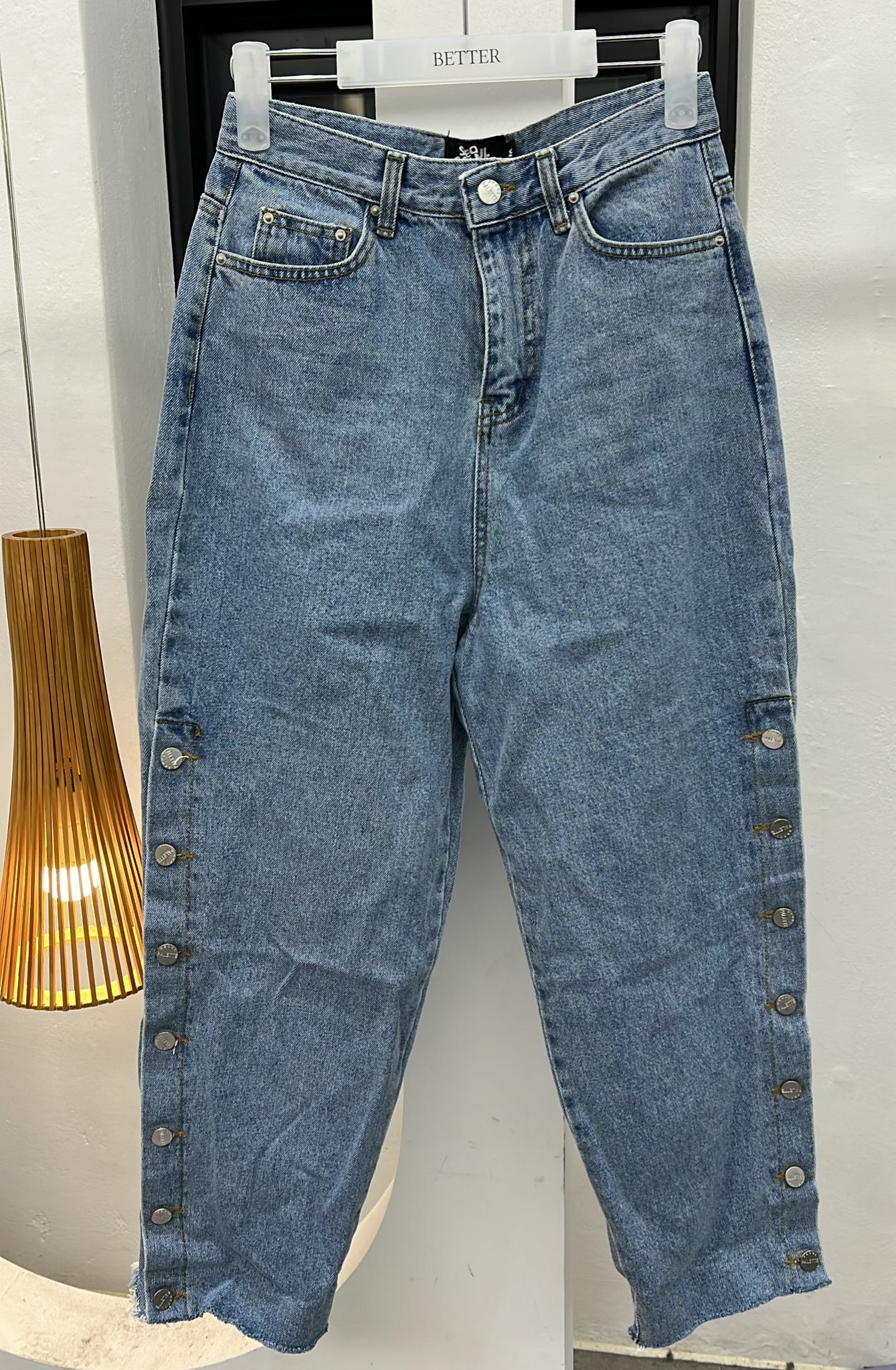 現貨韓國BOYFRIEND FIT側扣牛仔褲（此為清貨價貨品不設退換）（K1 F484）