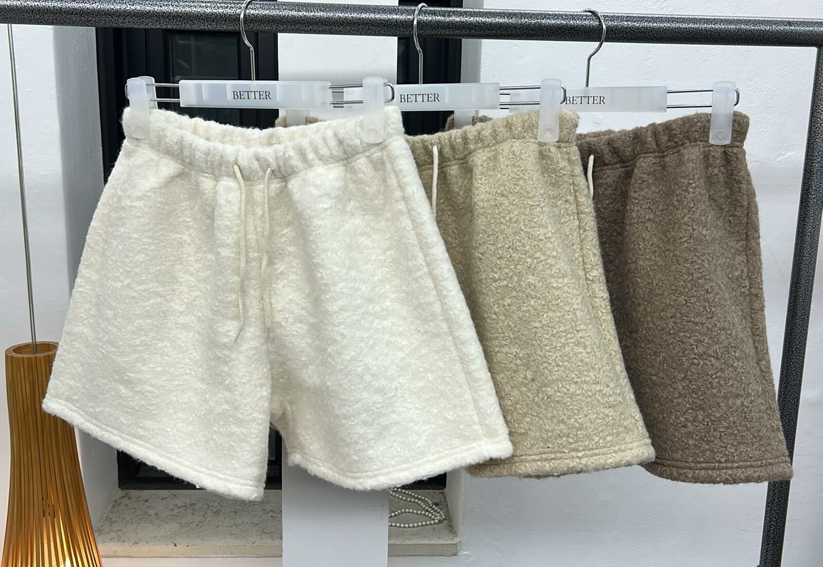 現貨韓國毛毛短褲（此為清貨價貨品不設退換）（K1 F488）