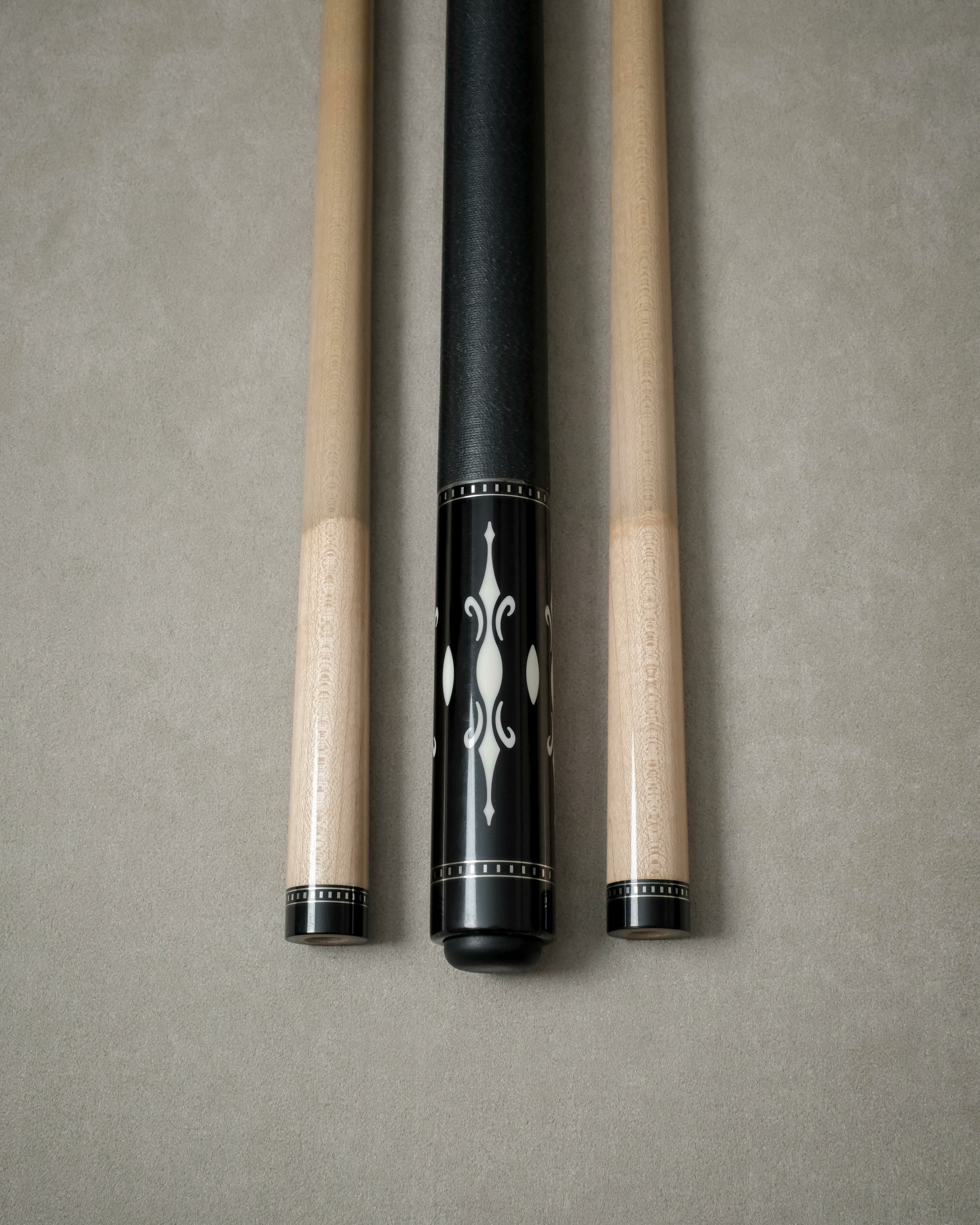 Fancy Cognoscenti Ebony/Silver