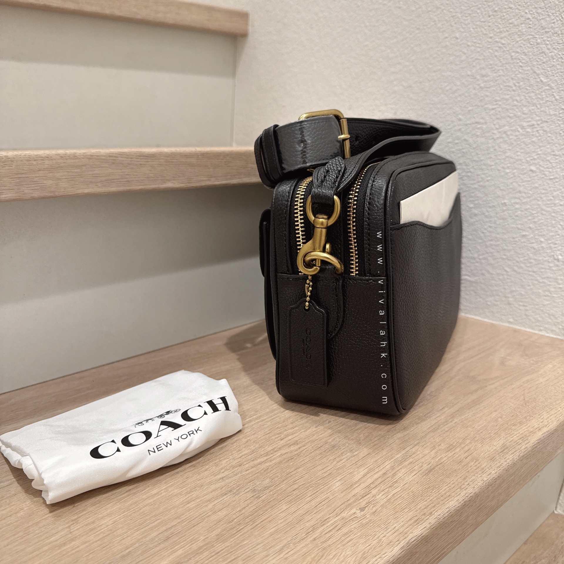 Coach - Cassie 相機斜孭袋 (639)