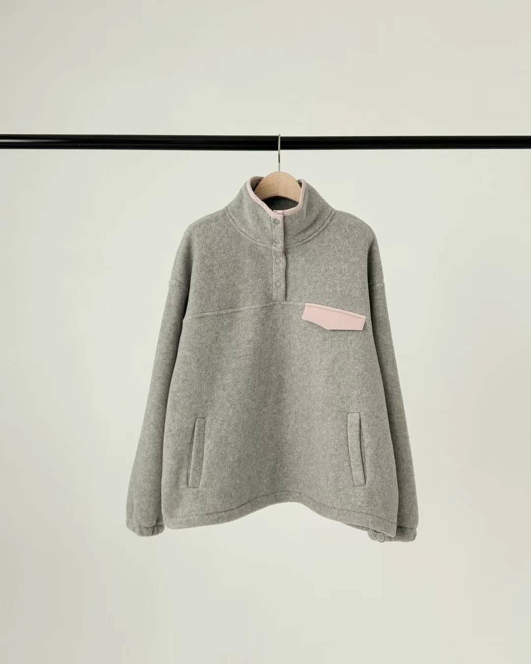 JA02 拼色茸感翻領口袋衛衣