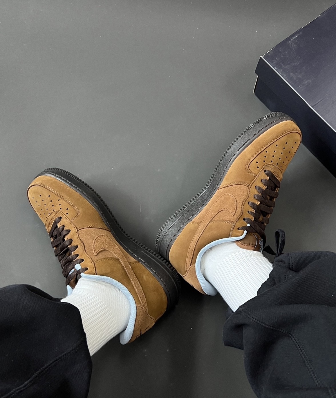 Nike Air Force 1 Low Light British Tan 摩卡小麥棕 男