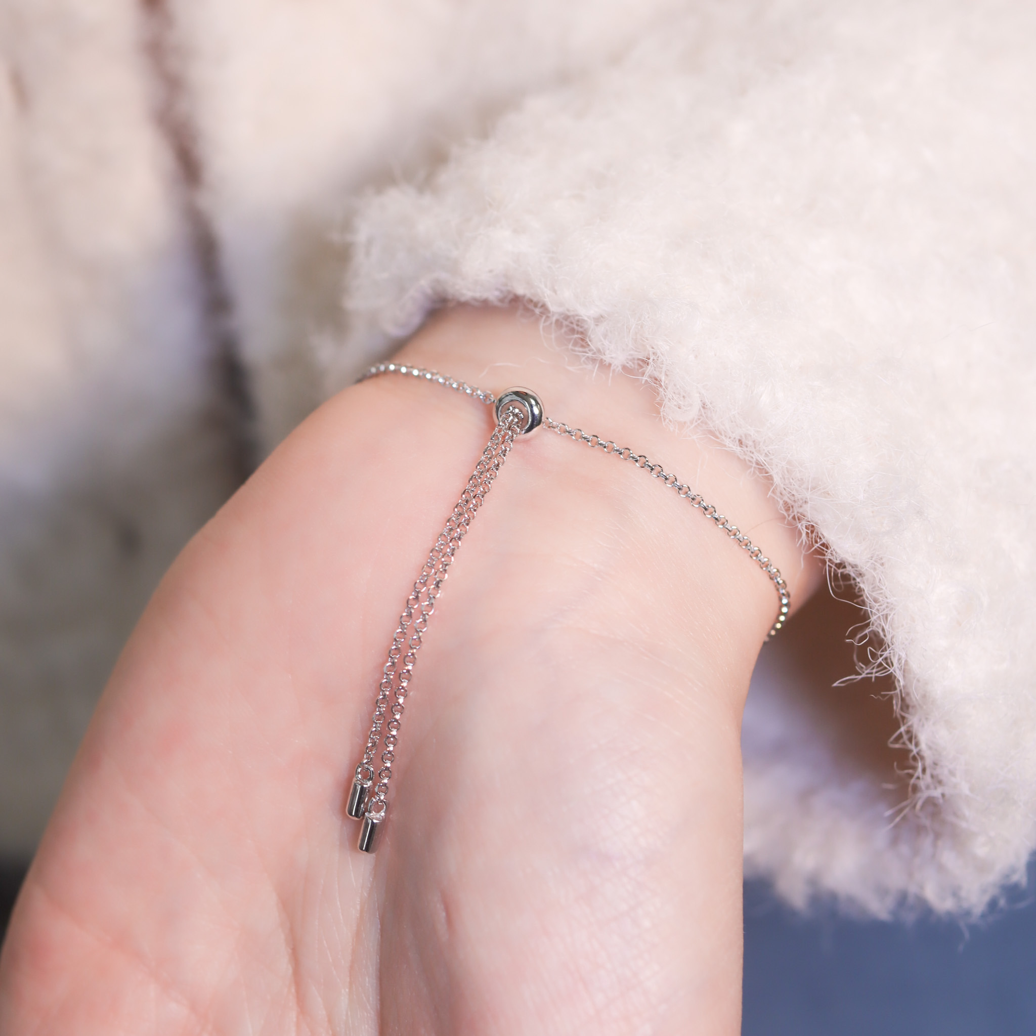 | 925純銀・ 厚鍍白金 ・莫桑石 | 幸福許願結手鏈 | BR1242 |