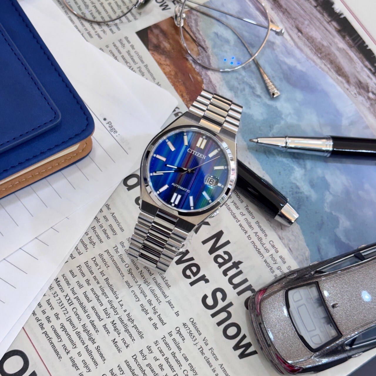 【CITIZEN 星辰】TSUYOSA 七彩限定TV雜訊青春撞色機械錶NJ0151-53W 40mm 現代鐘錶