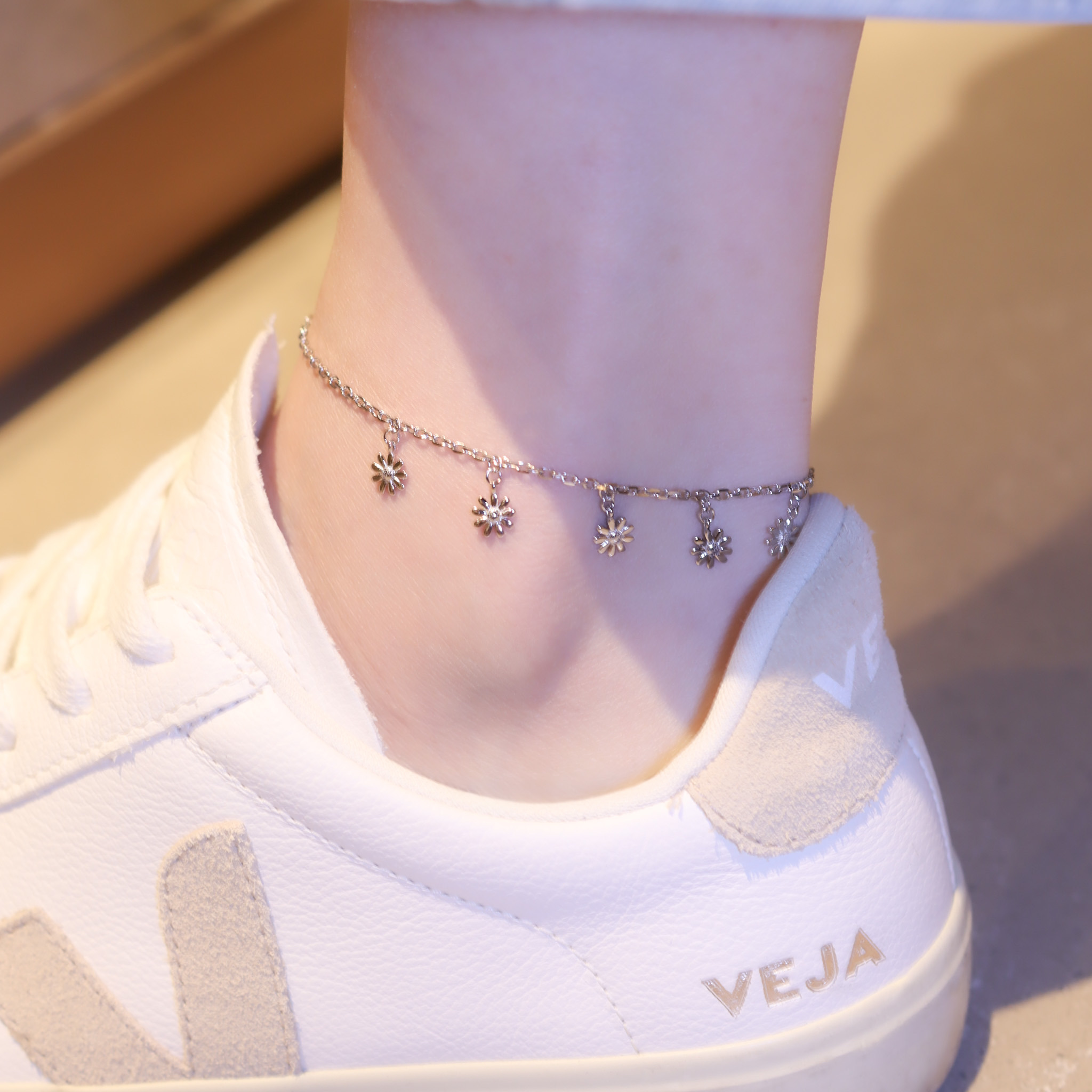 | 925純銀・白金 | 初衷愛意小花腳鏈 | AN0119 |