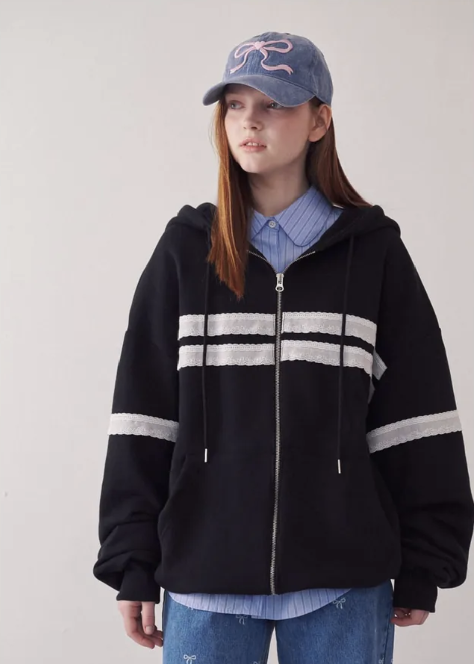 RONRON TORCHON RIBBON LACE OVERSIZED HOODIE