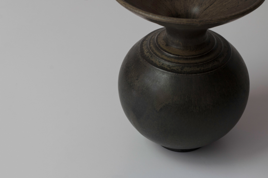 +g 生形由香-花器 Ｃ