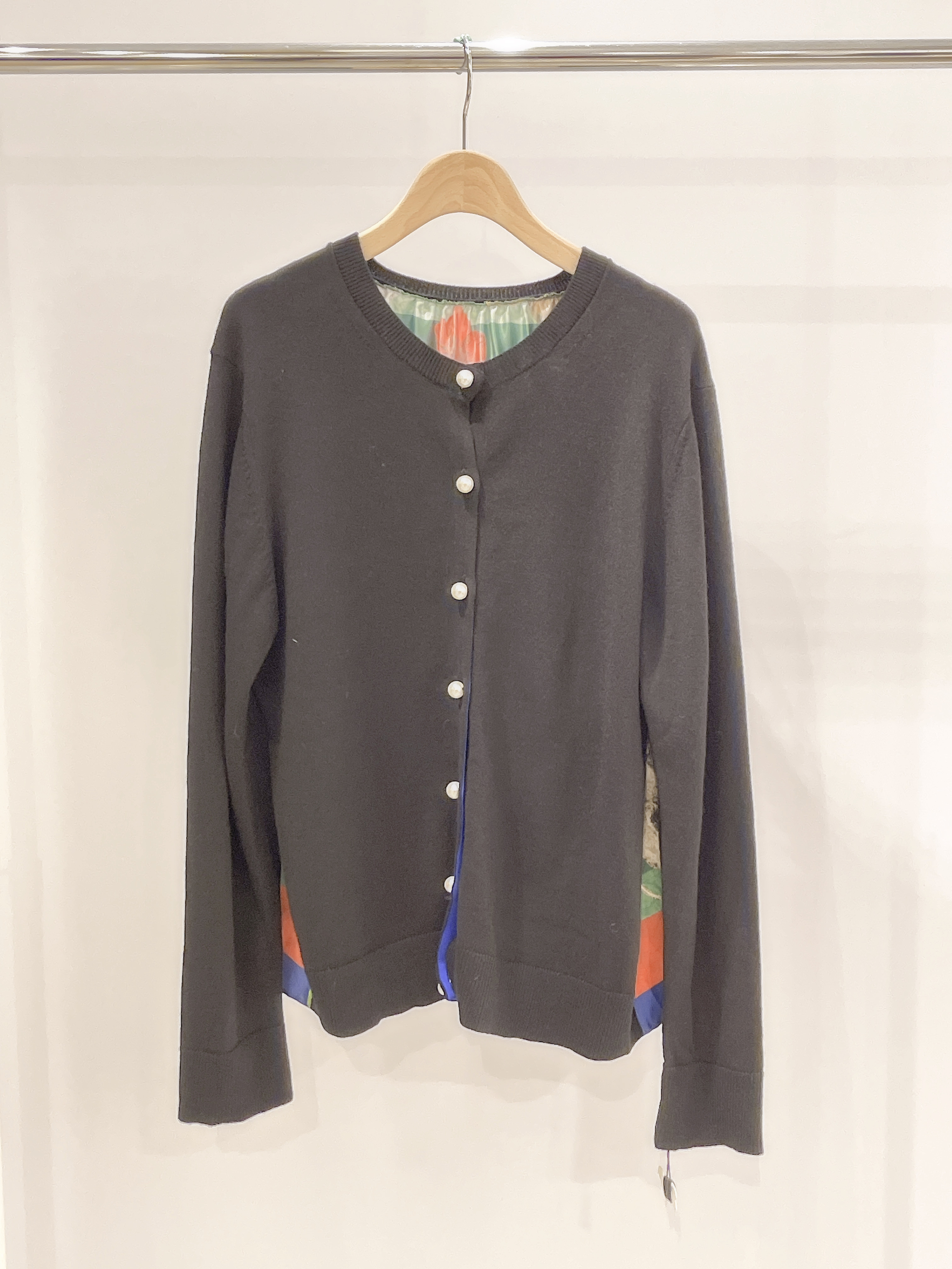 後絲巾針織外套