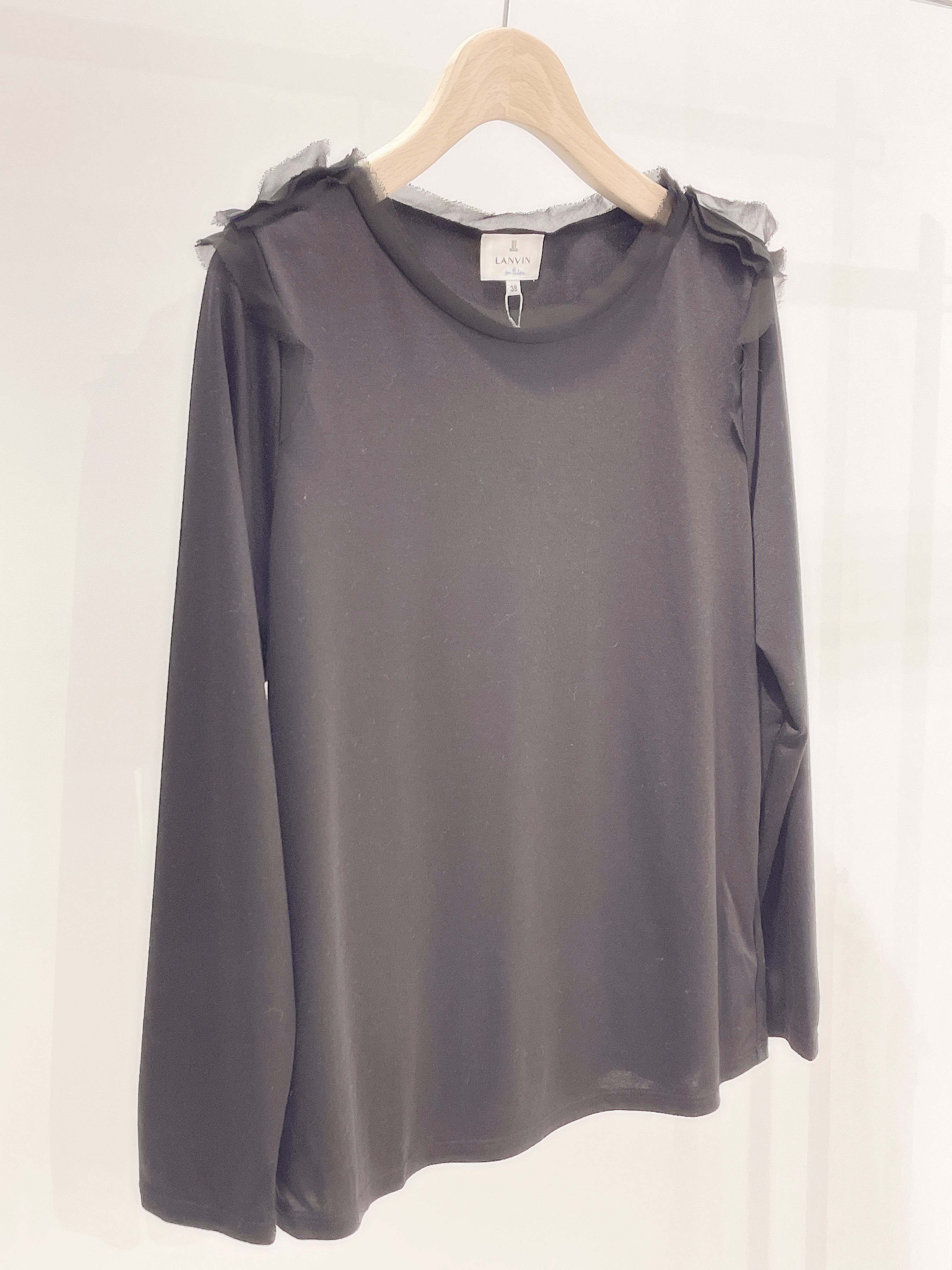 Lanvin領紗素色上衣