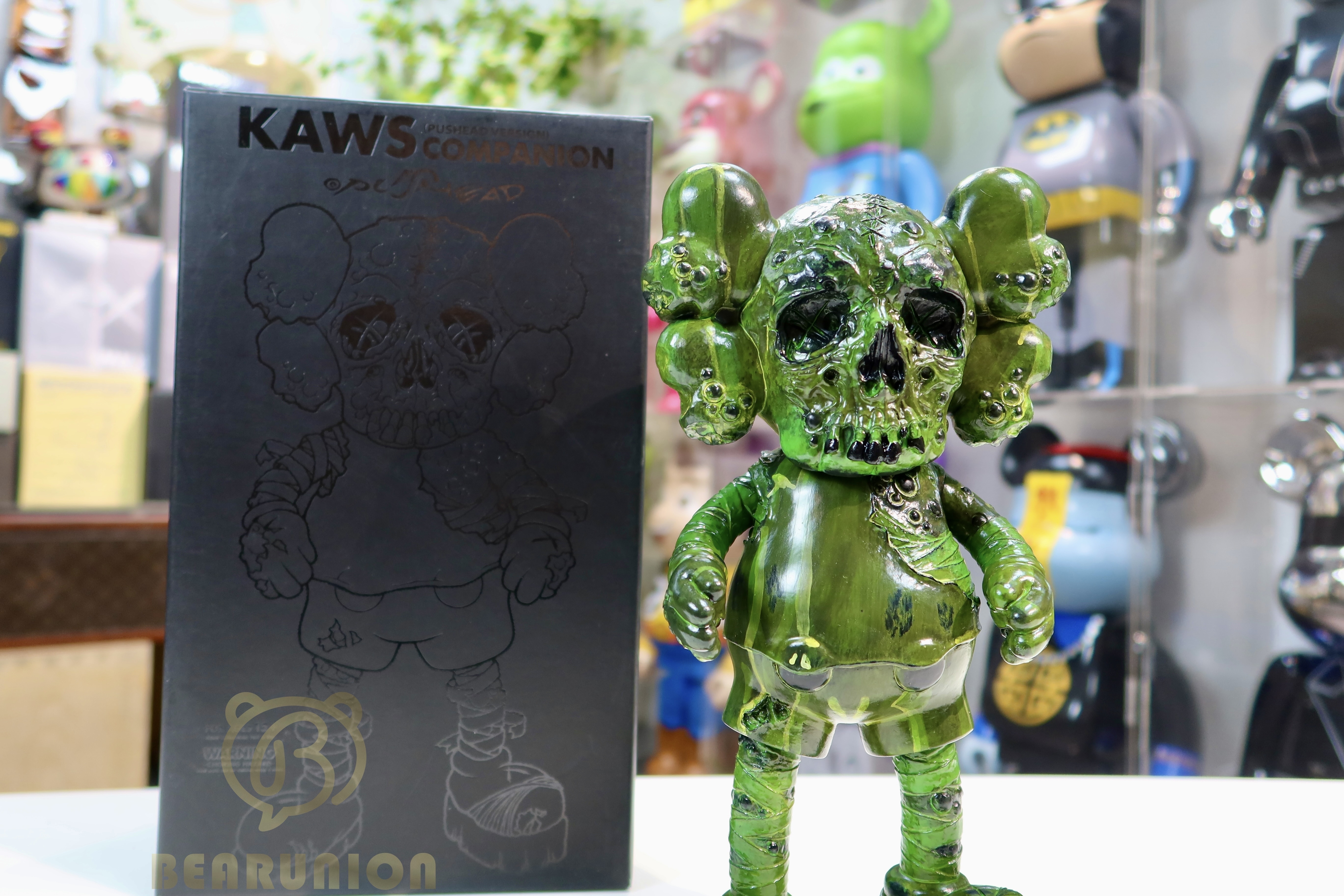 🥇現貨🥇KAWS PUSHEAD COMPANION GREEN 2005