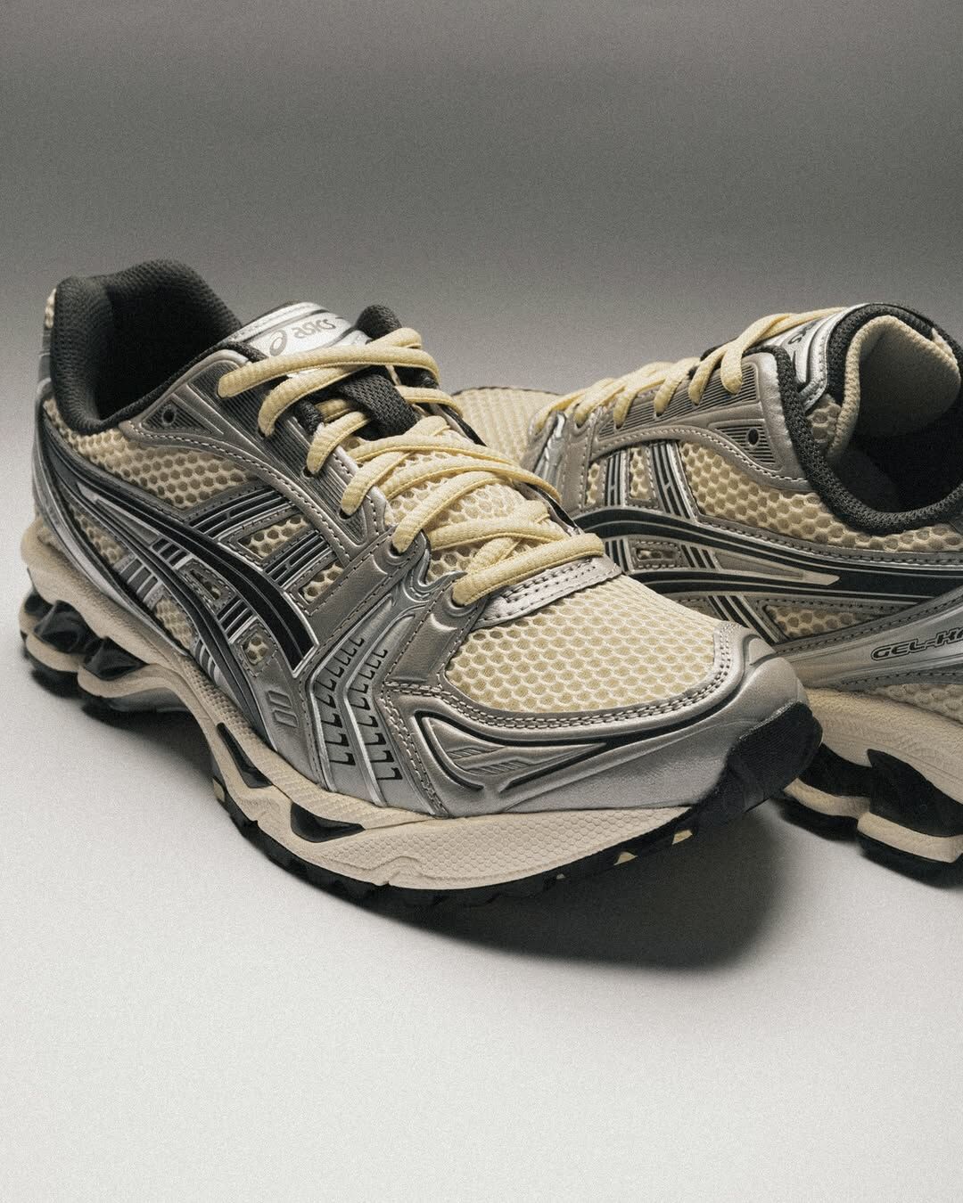 [Instock] Asics GEL-KAYANO 14 Oyster White Grey | 1203A537-250