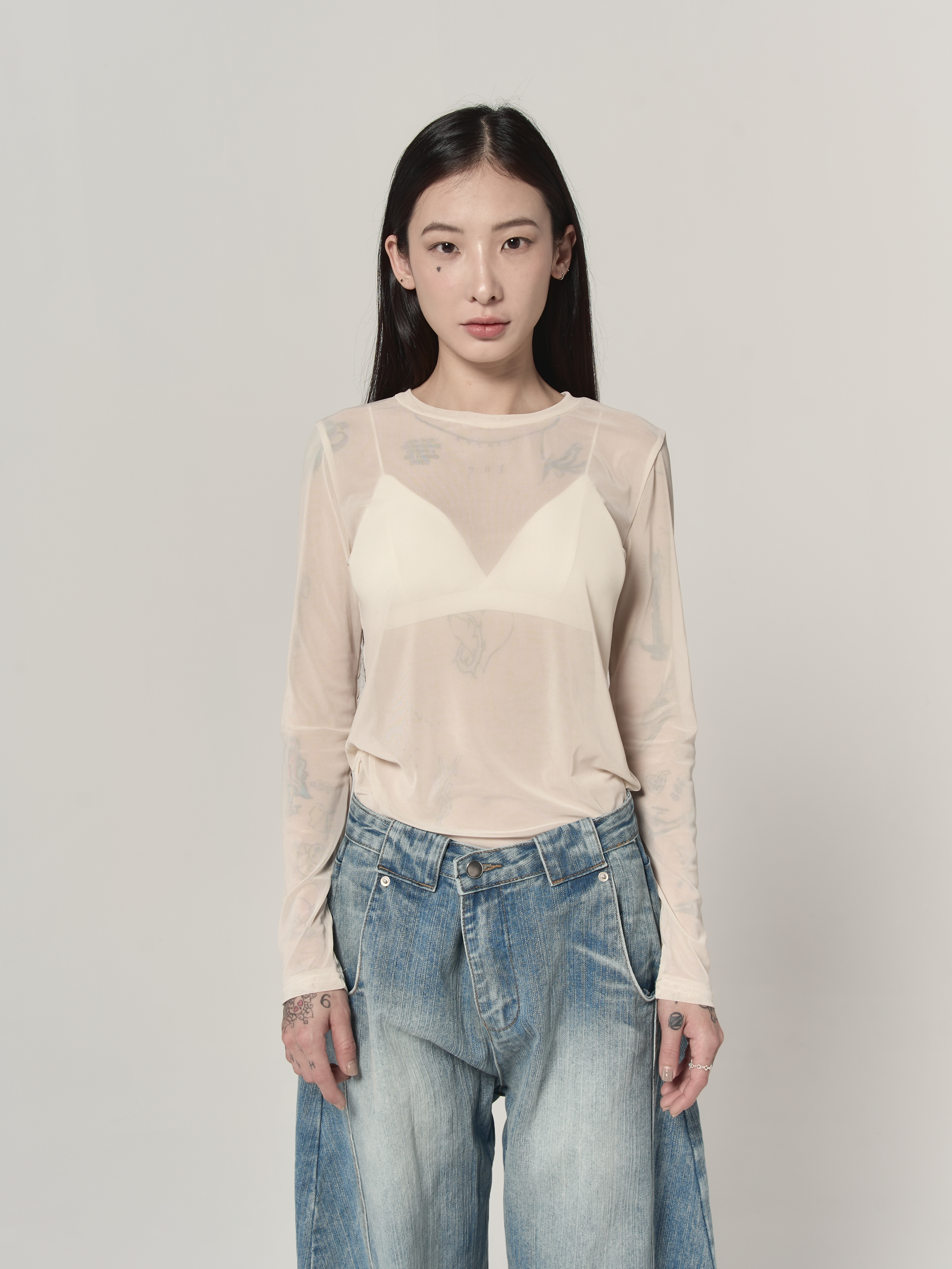 透膚打底圓領長袖-米