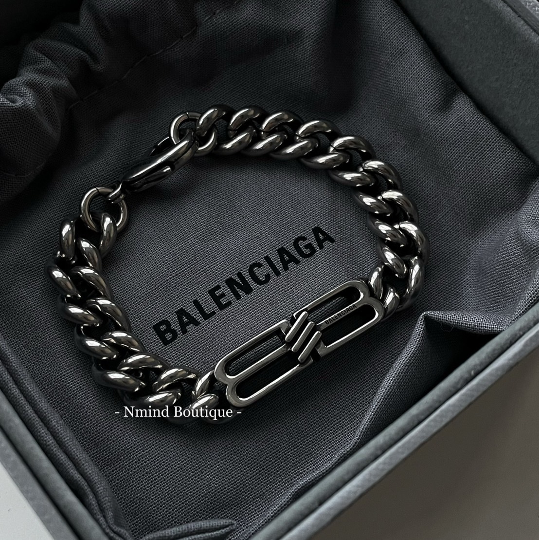 BALENCIAGA Bb Icon Gourmette Bracelet in Antique Silver / SIZE : M / L