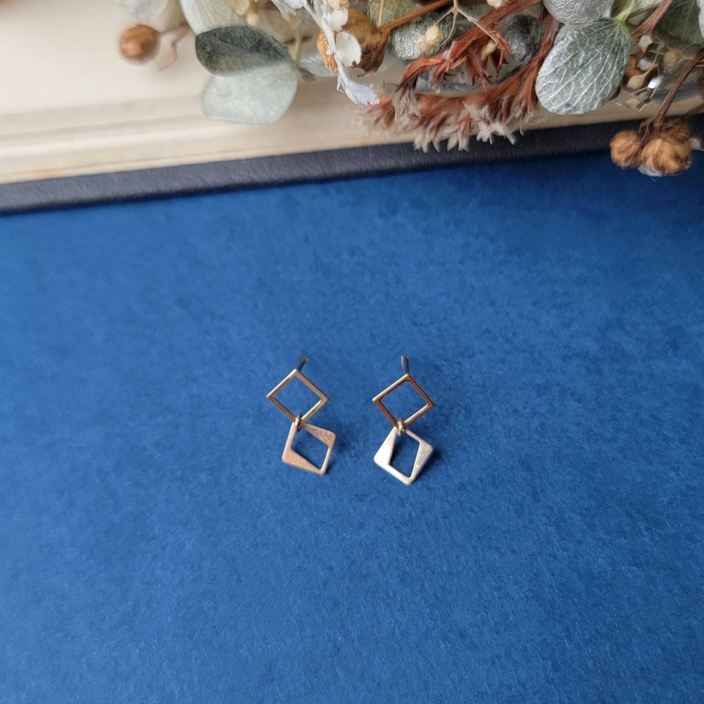 【me.luxe】K10雙菱耳環