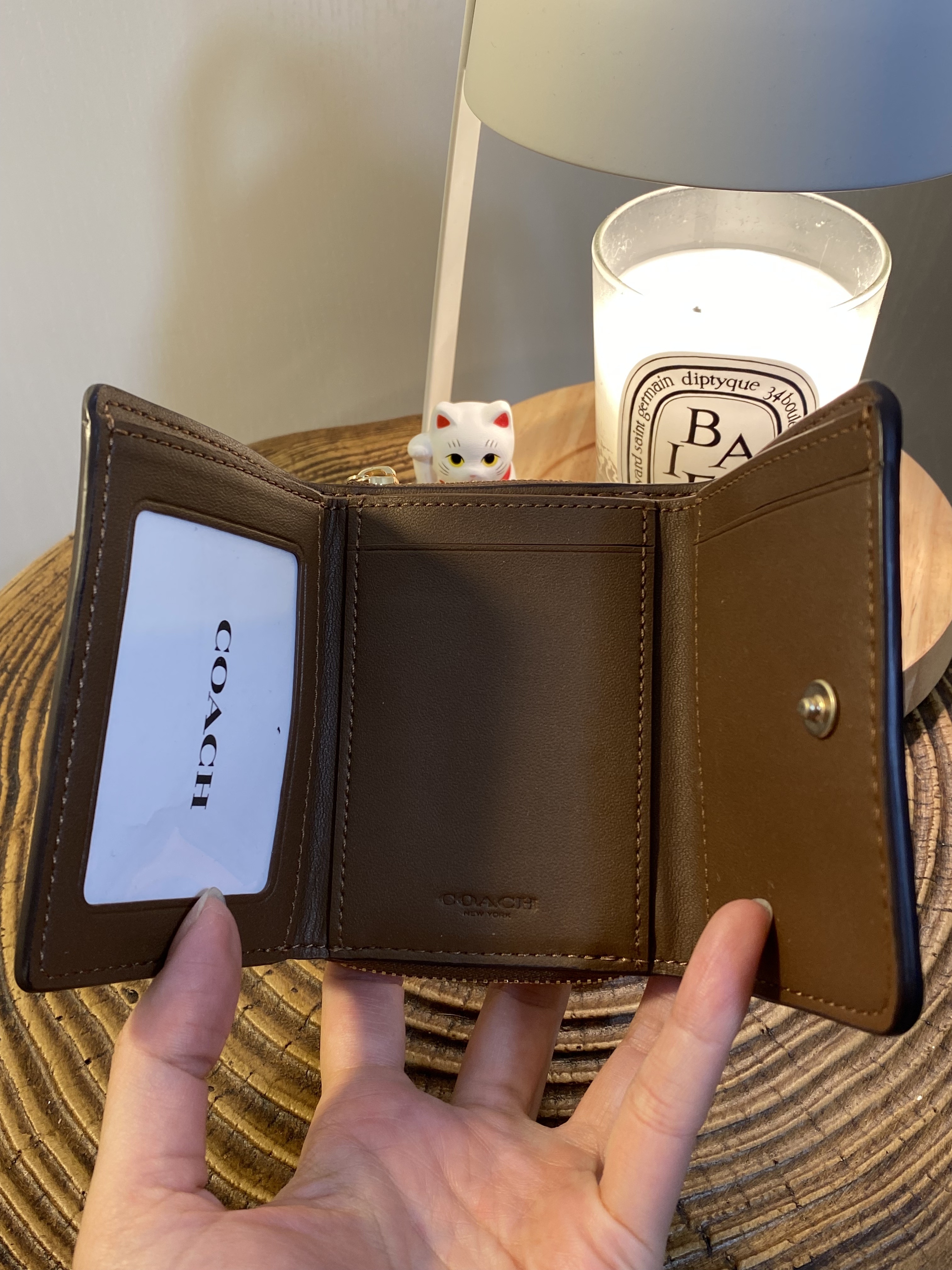 美國現貨 Coach Small Trifold Wallet - Brown