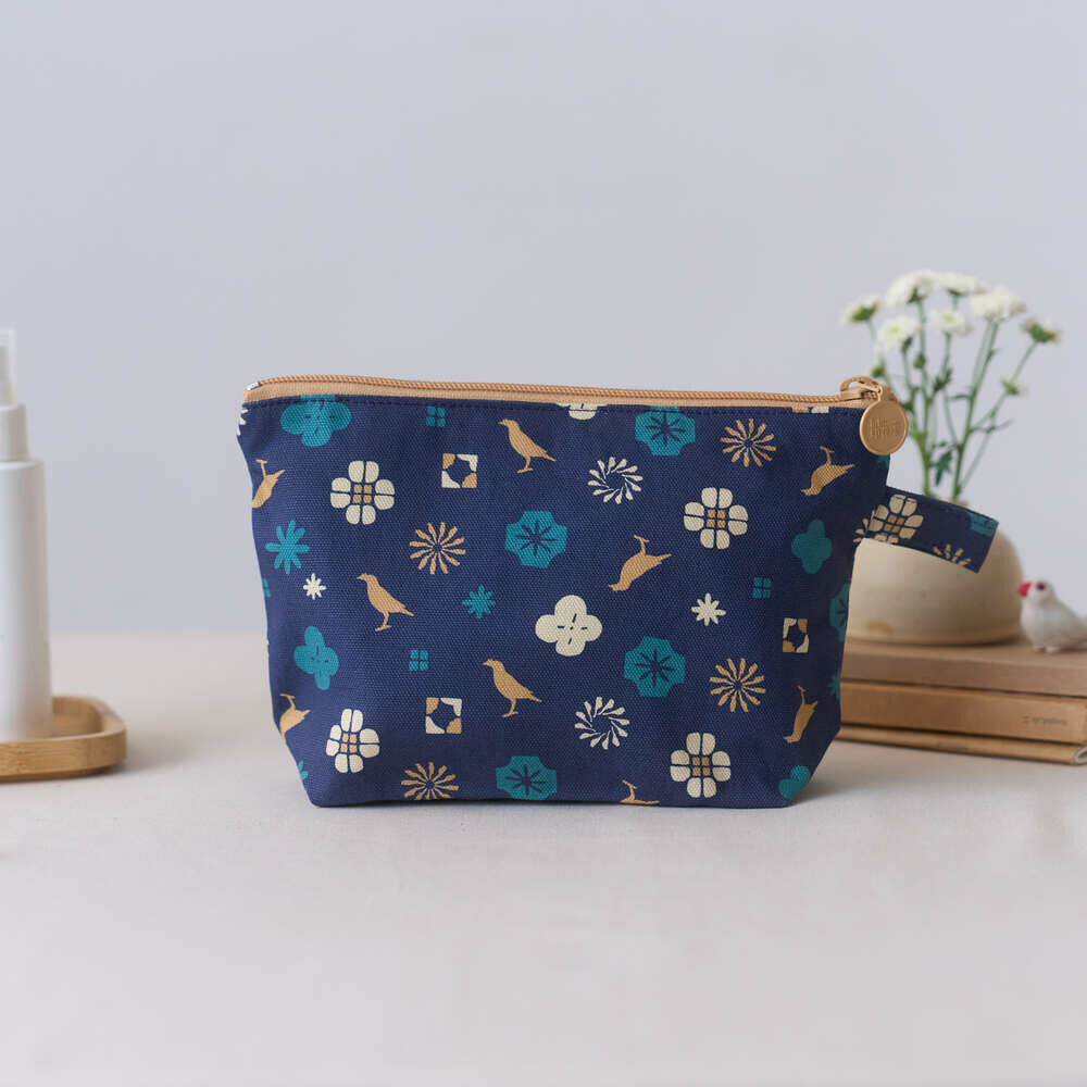 印花樂拉鏈梯形收納包