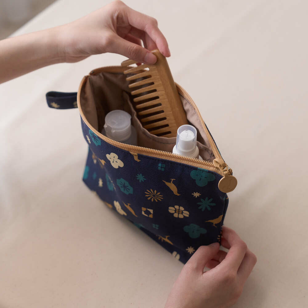 印花樂拉鏈梯形收納包