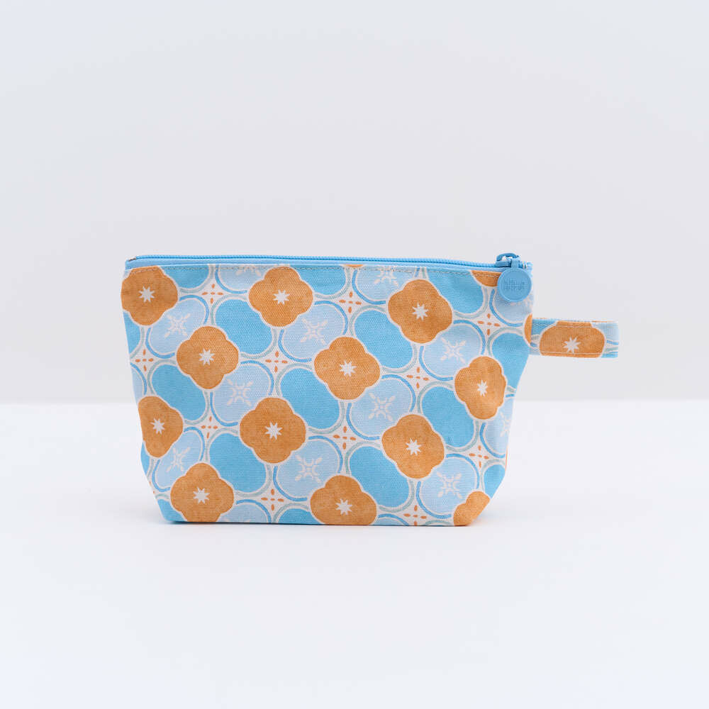 Zipper Trapzoid Pouch/Begonia Glass Pattern No.18/Apricot & Blue