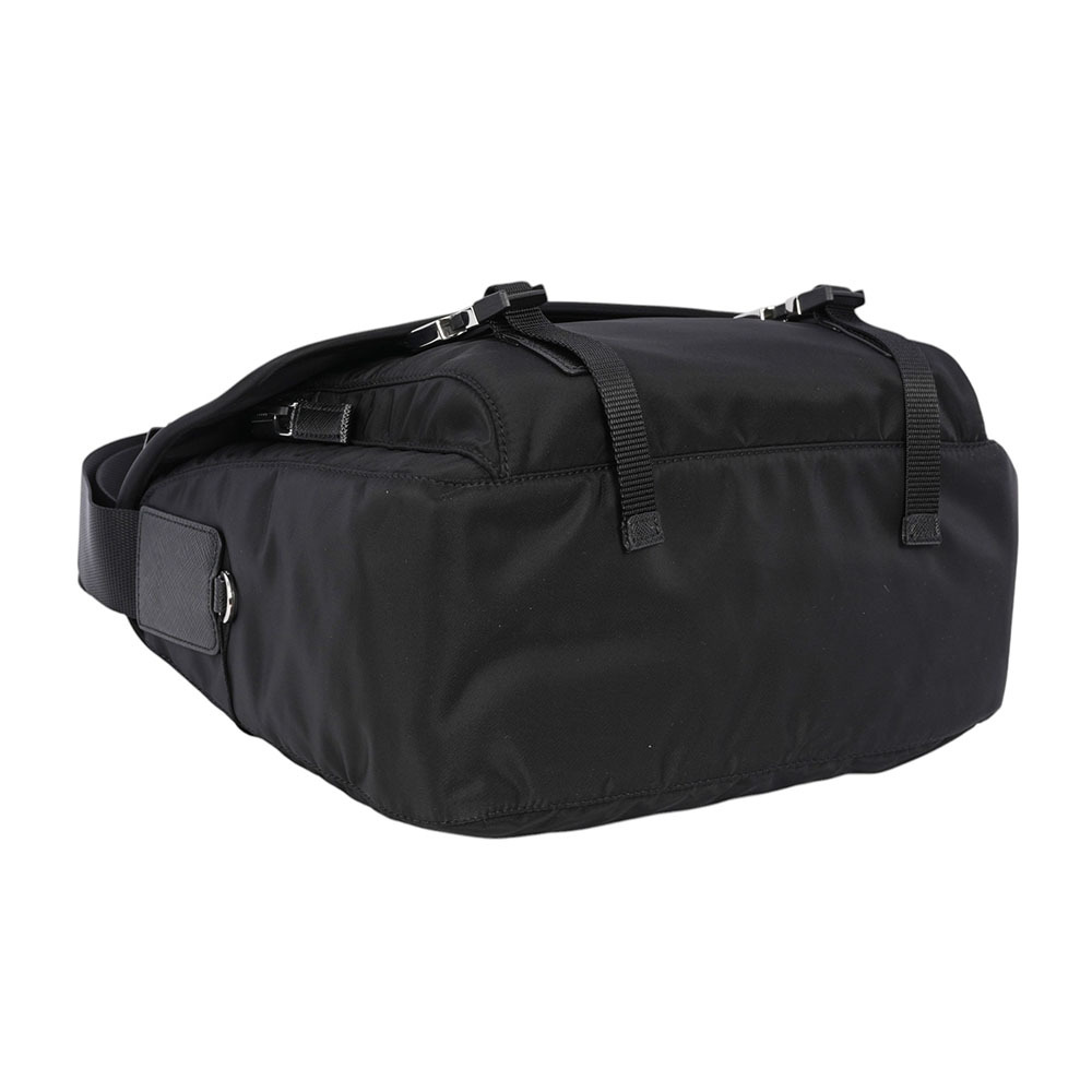 三角牌尼龍雙釦小款斜背包/相機包(黑色) 1BD953 ZOT F0002