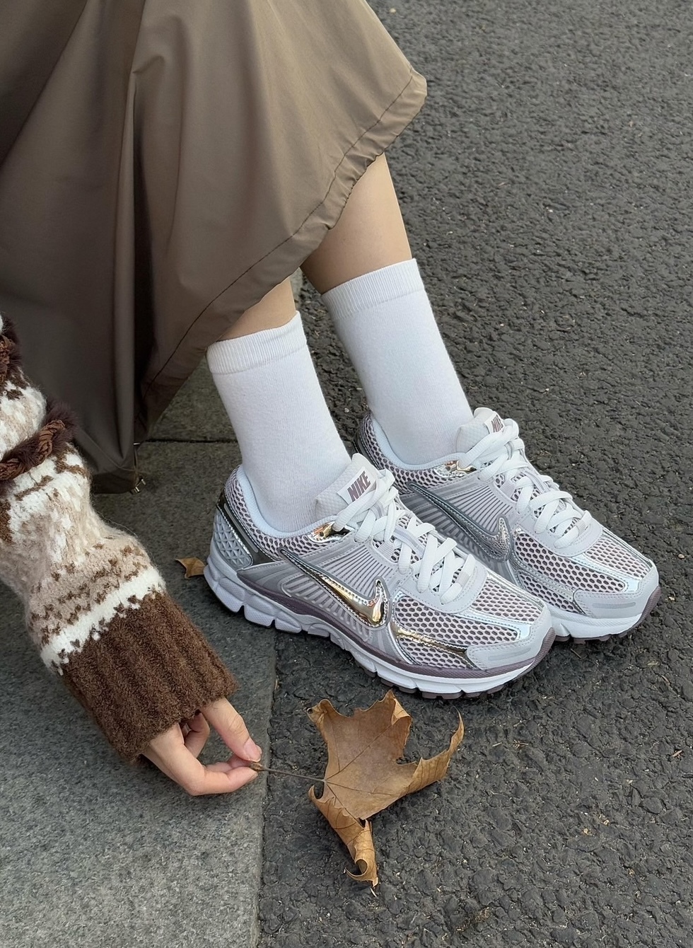 Nike Air Zoom Vomero 5 銀粉色 白銀色 Y2K 復古 慢跑鞋 老爹鞋 HV6417-001/預購