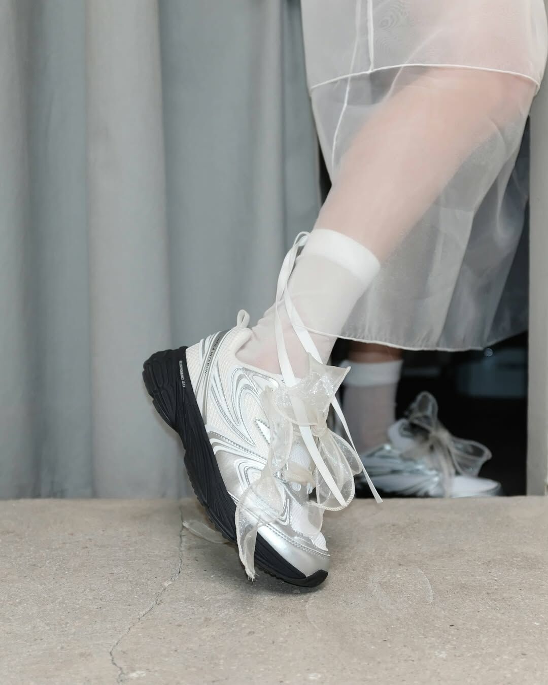 🇰🇷FILA INTERUN 韓韶禧同款 老爹鞋 復古 奶油銀 黑底 銀灰 男女鞋 11001RM02699G063 / 預購