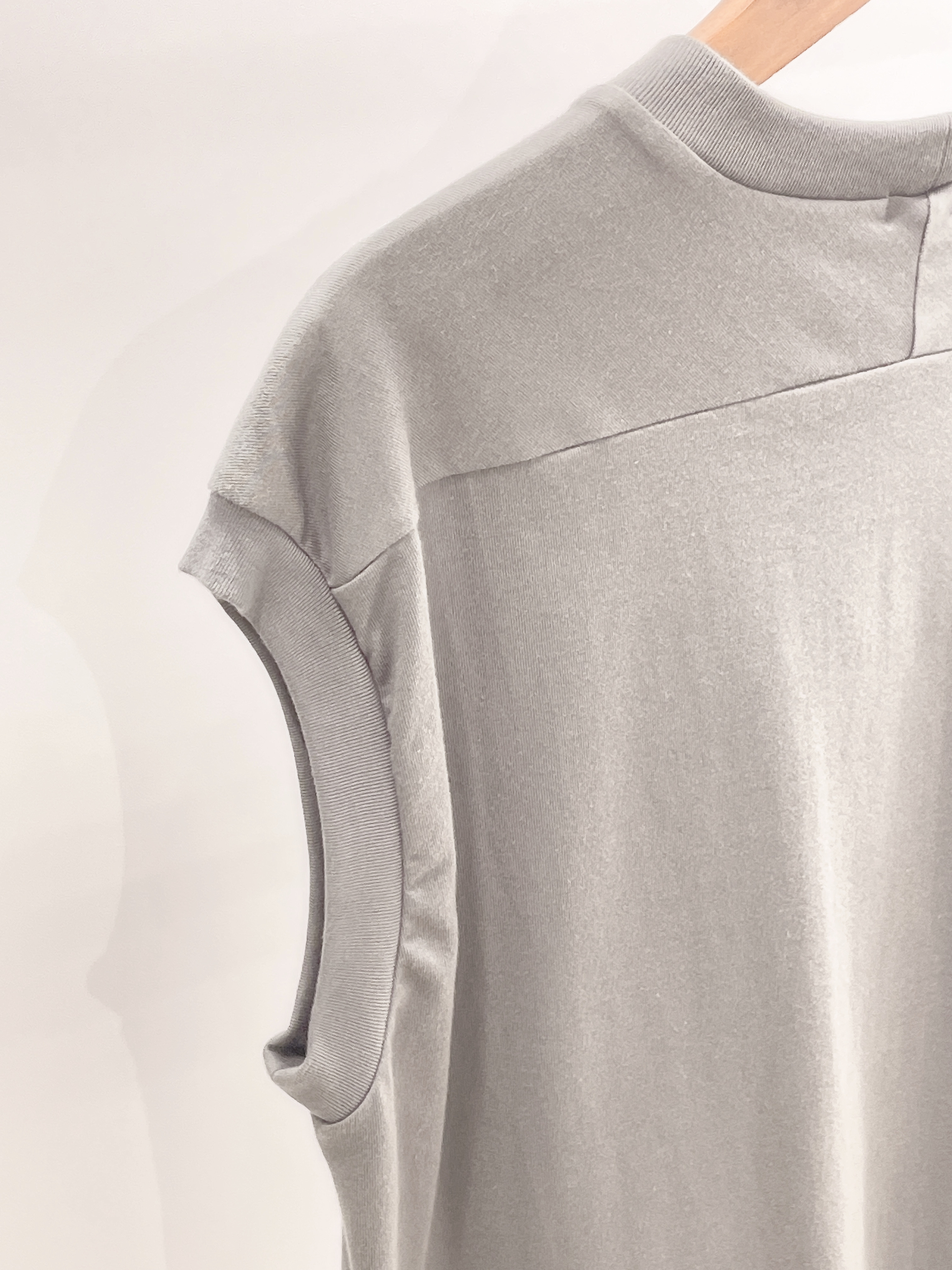 設計師款無袖背心