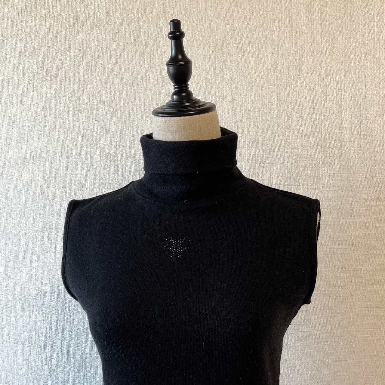 Fendi 90s黑色意大利製樽領背心毛衣