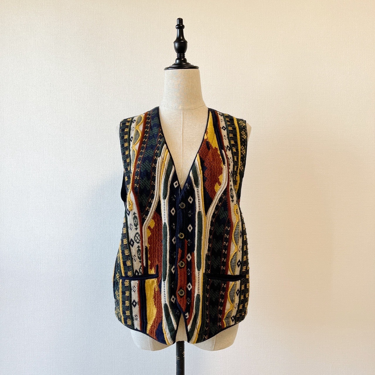 Aklanda澳洲製立體針織毛衣馬甲