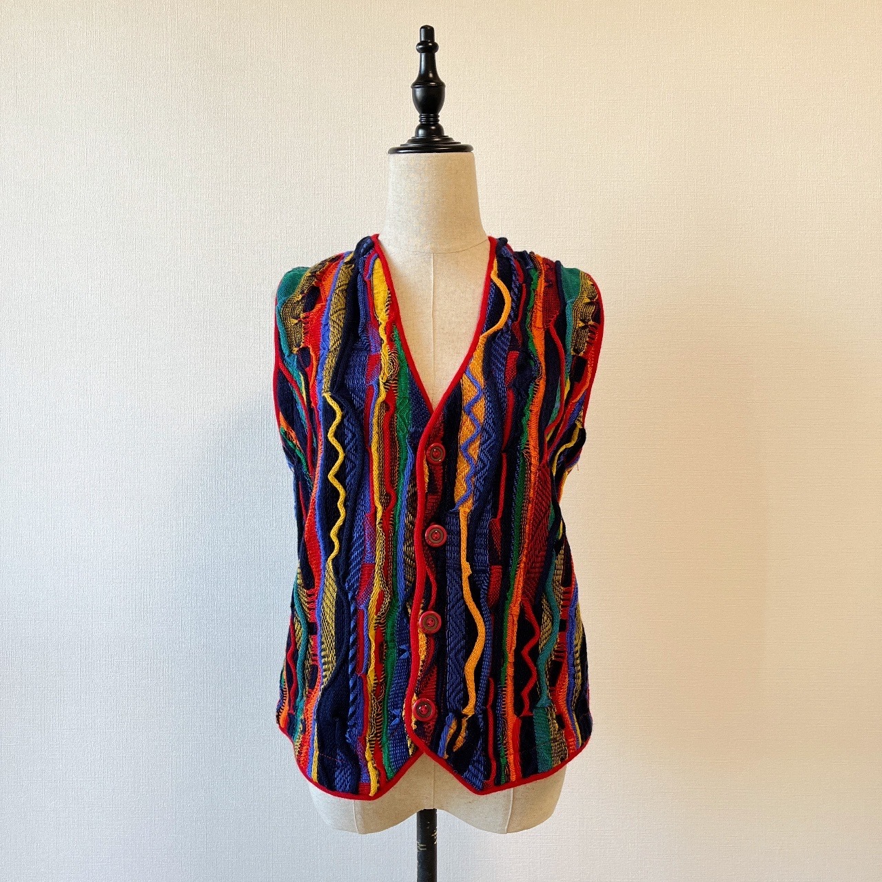 OK Originals澳洲製彩色立體針織背心毛衣