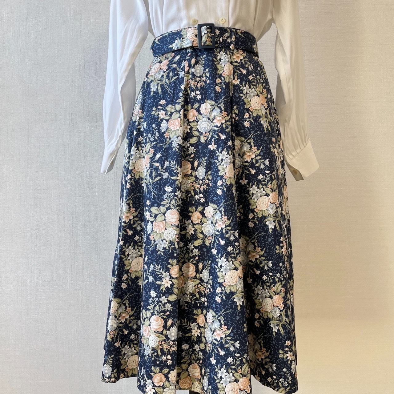 MARKET日本製藍色大花綿質半身裙