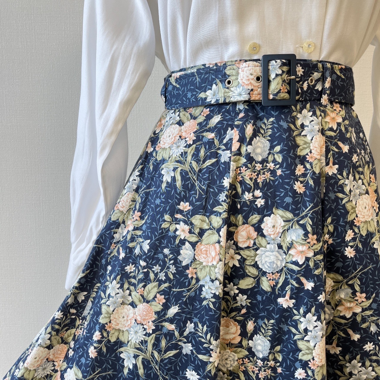 MARKET日本製藍色大花綿質半身裙