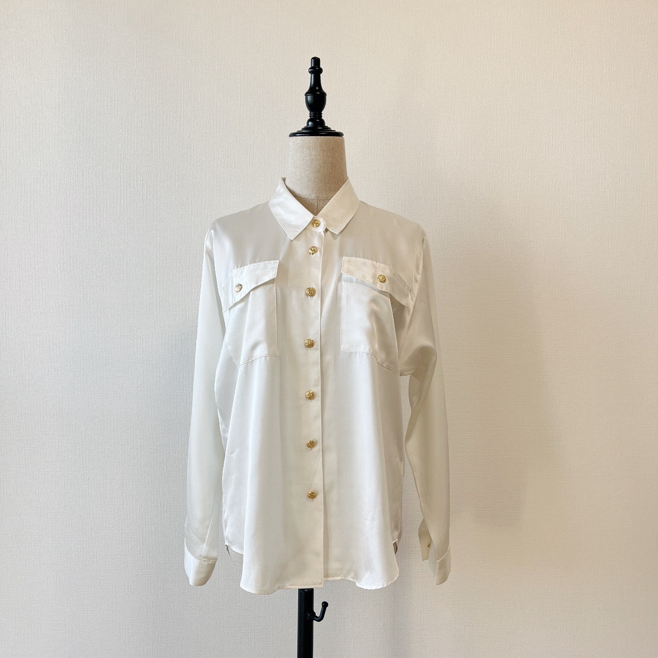 日本製珍珠白色古著上衣
