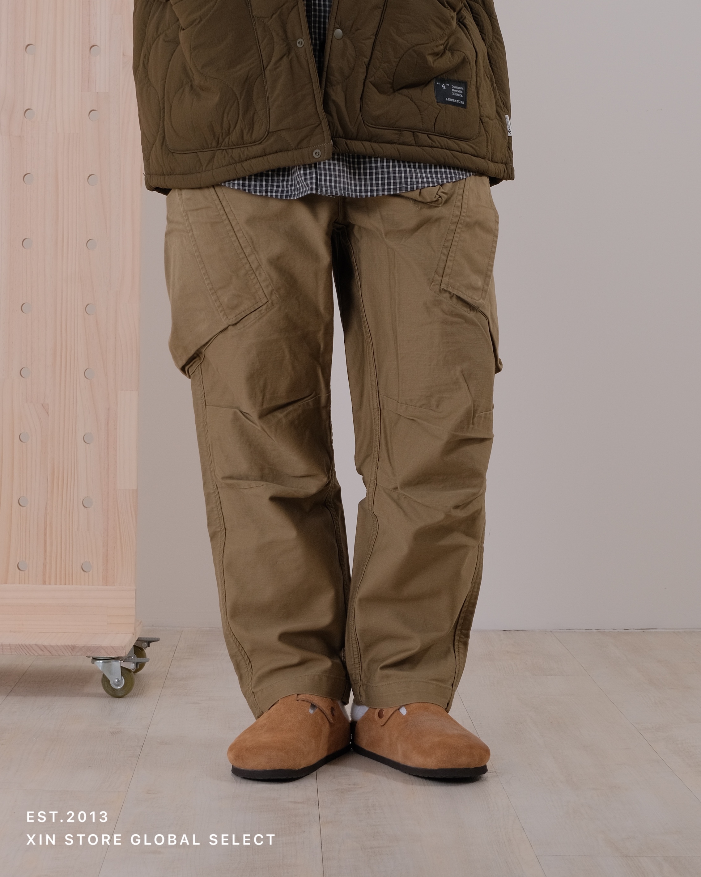 <現貨>IVORY Scratch Wrinkles Pants 工裝 抓皺 拉鍊 抽繩 長褲 兩色【H-7008】