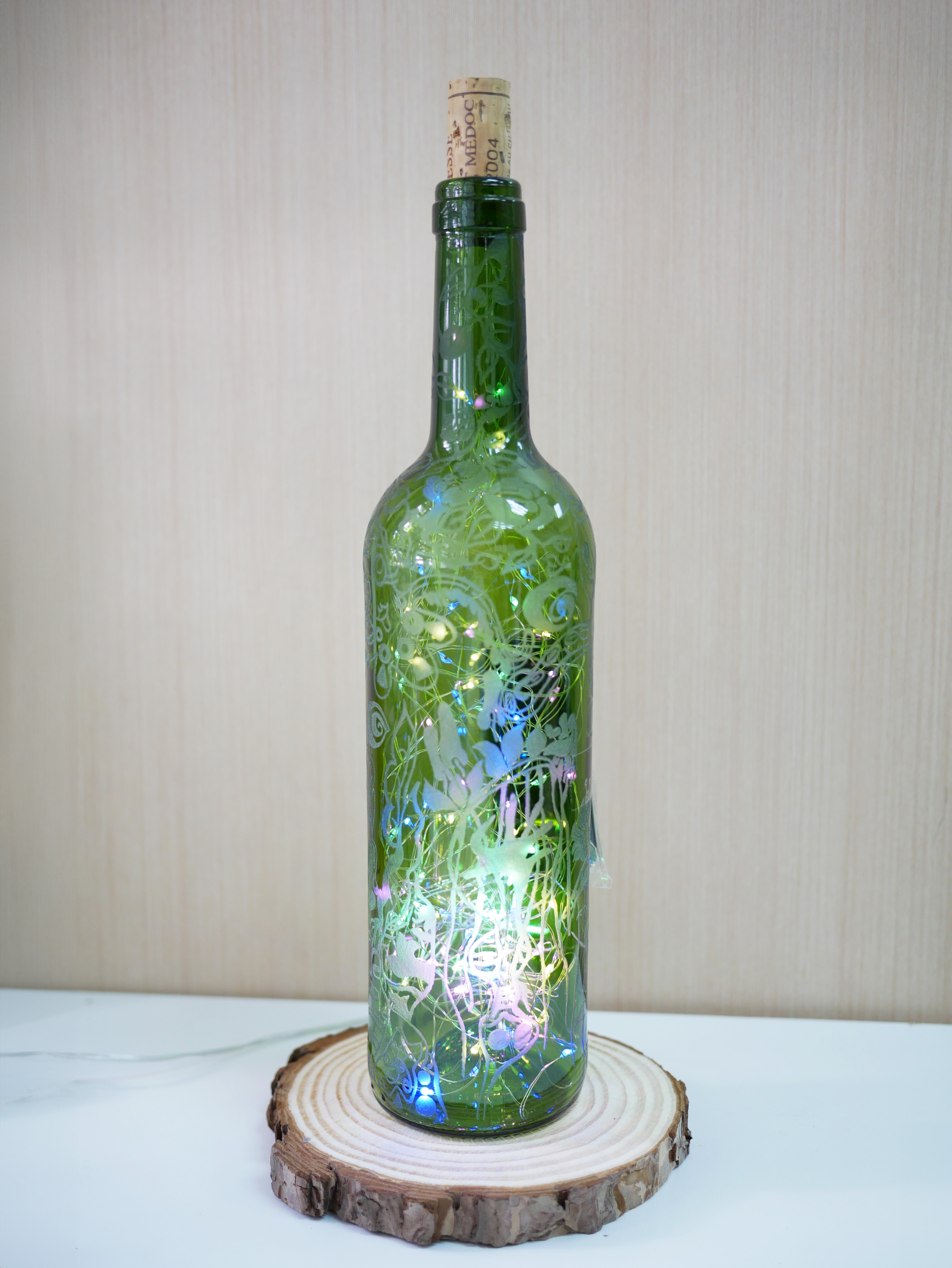 Joy Ko系列：八爪魚家族雕刻玻璃樽燈