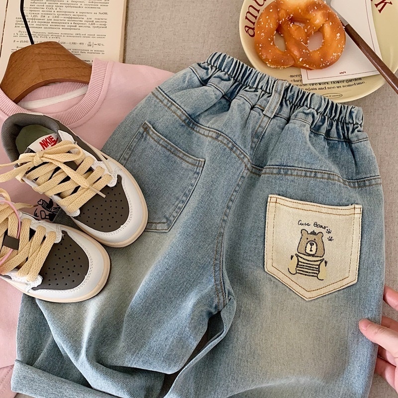 小熊刷白淺藍直筒牛仔褲