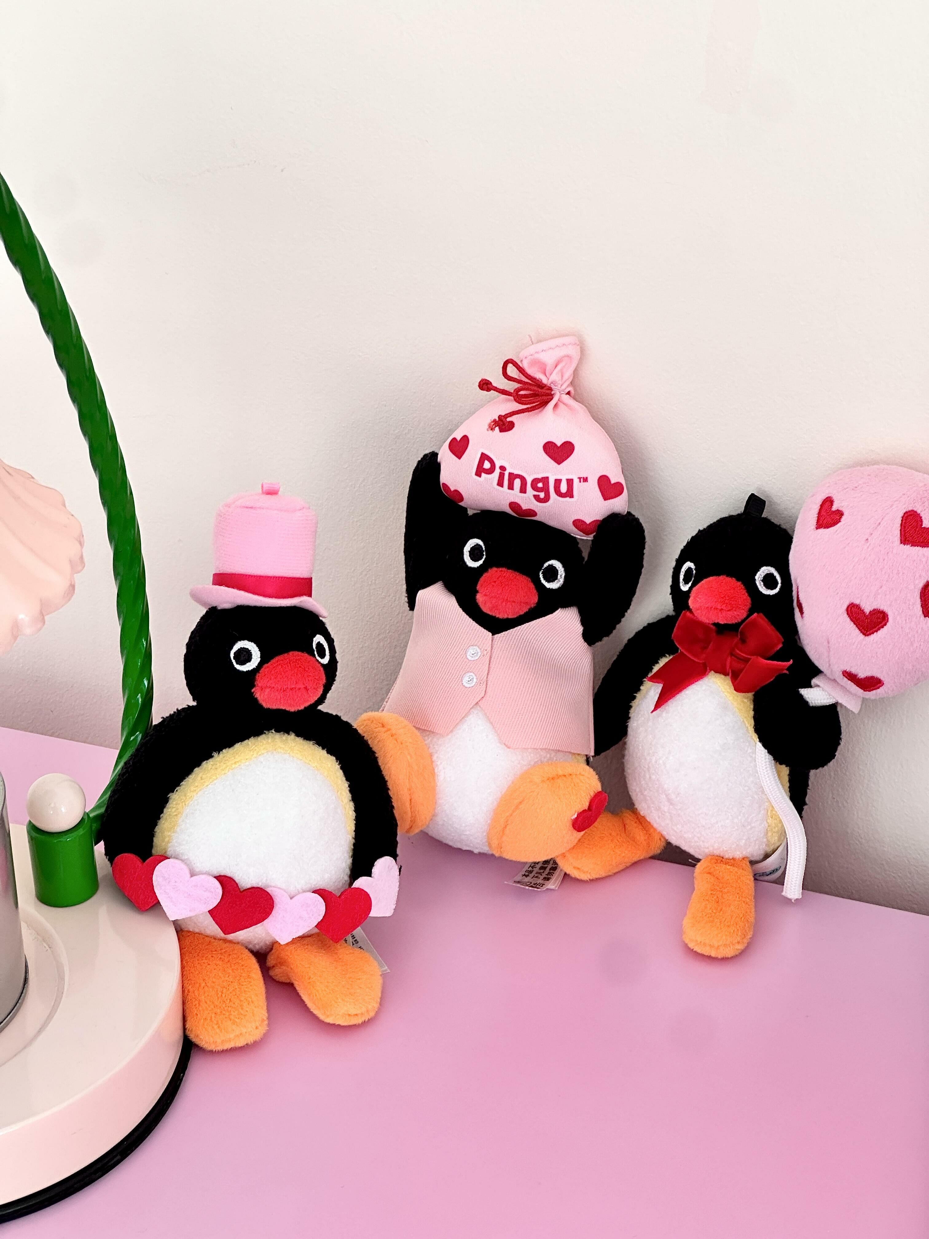 PINGU 企鵝家族 正版授權 怦然心動系列 毛絨吊飾 鑰匙圈 情人節 七夕 4款 (任買兩件711免運)/預購