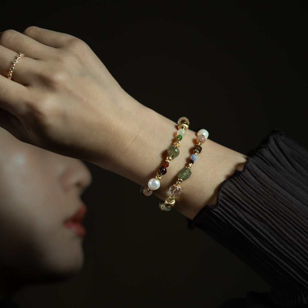 Crystal bracelet｜C1686- All the Flowers Are in Full Bloom