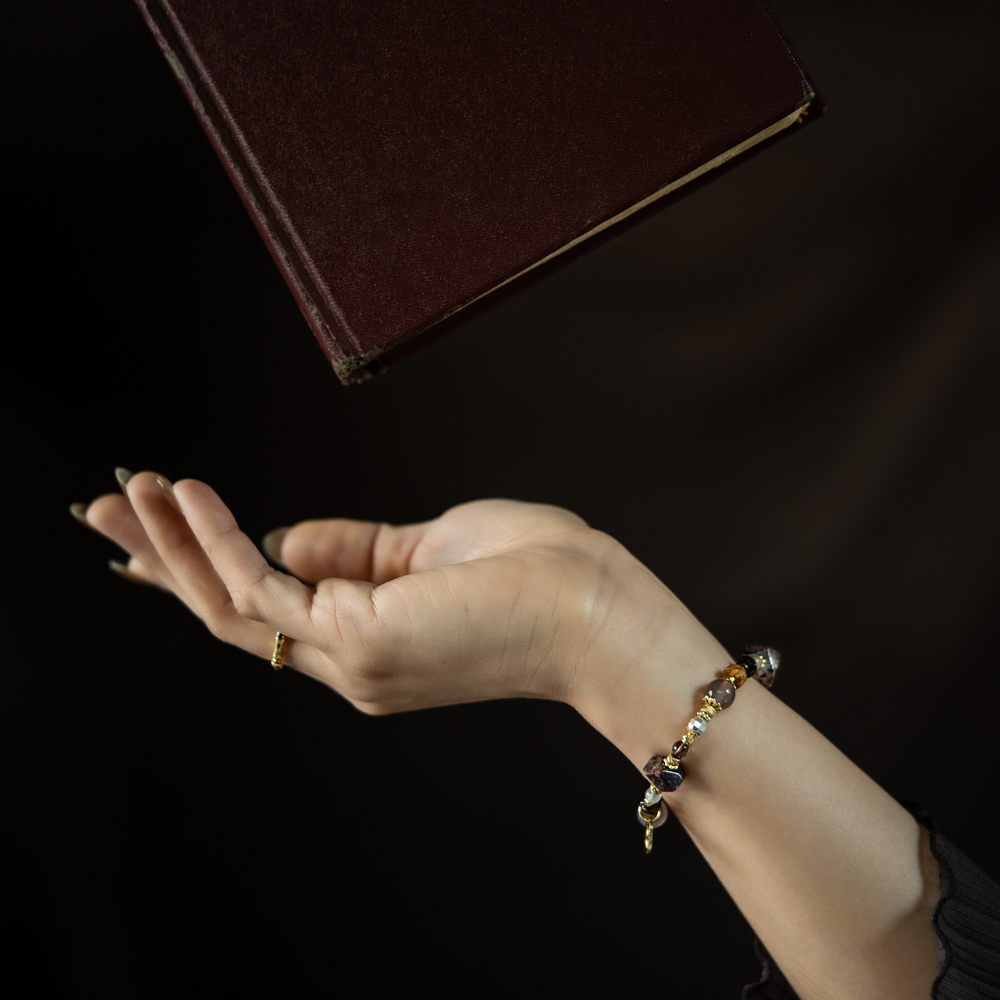 島嶼春和｜玫瑰石灰玉髓藍寶石手鍊 C1688