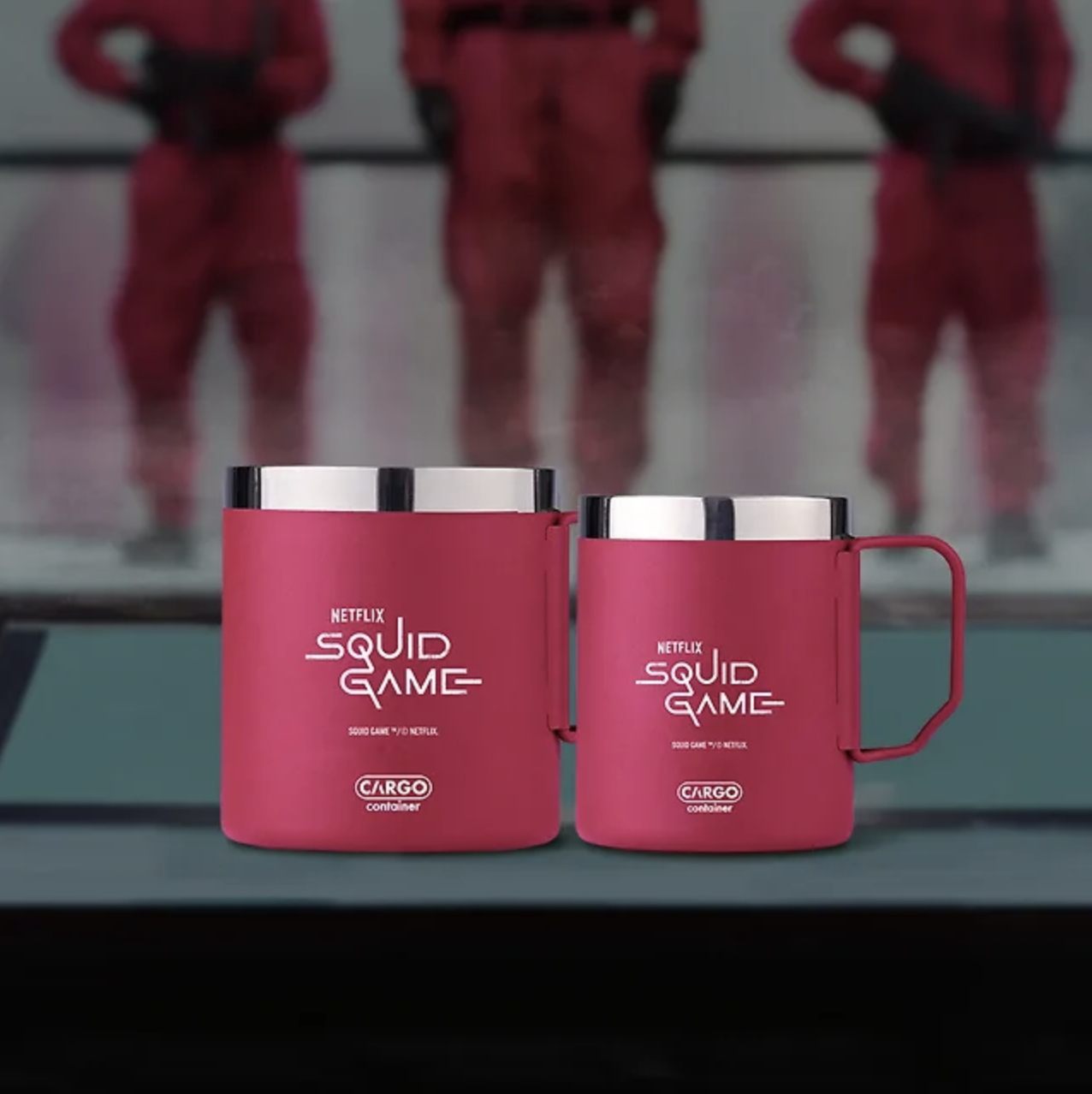 Squid Game 2 x Cargo Container Perfect Cooling & Heat Insulation Basic Mug 300ml + 450ml Set