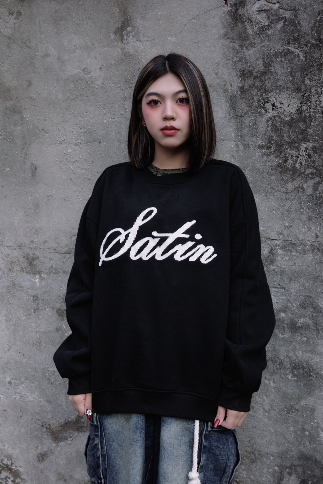 z3008 Satin 圓領大學tee ZOEWATSON