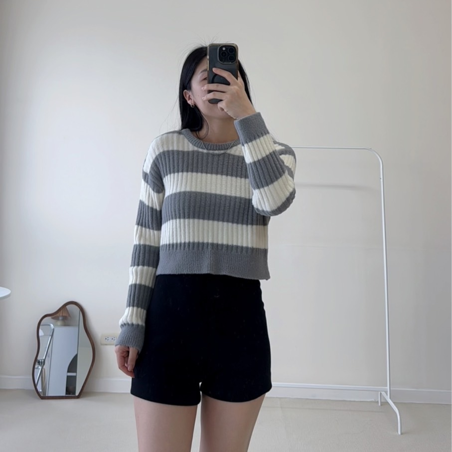 超柔軟短版條紋上衣