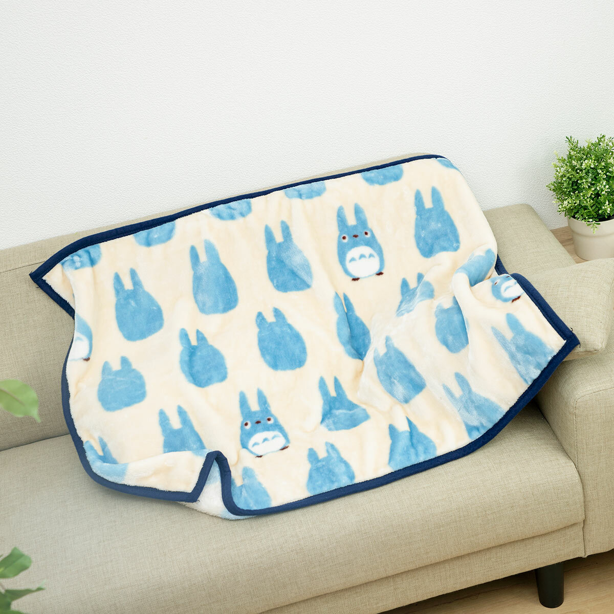 膝蓋毯 龍貓 中龍貓剪影