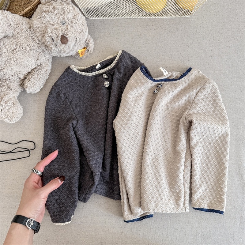 兩色格子滾邊上衣