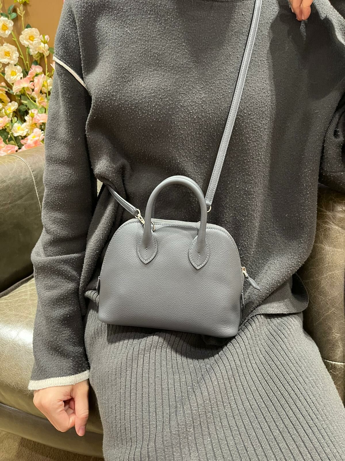 21/1/2025【感謝支持】靚靚關注我哋見到有Bolide mini 石板灰🗄️ 即刻來抱走✌️ 因為有店鋪👍🏼有現貨👍🏼選擇HERLUXE🫶 多謝你嘅信任😘