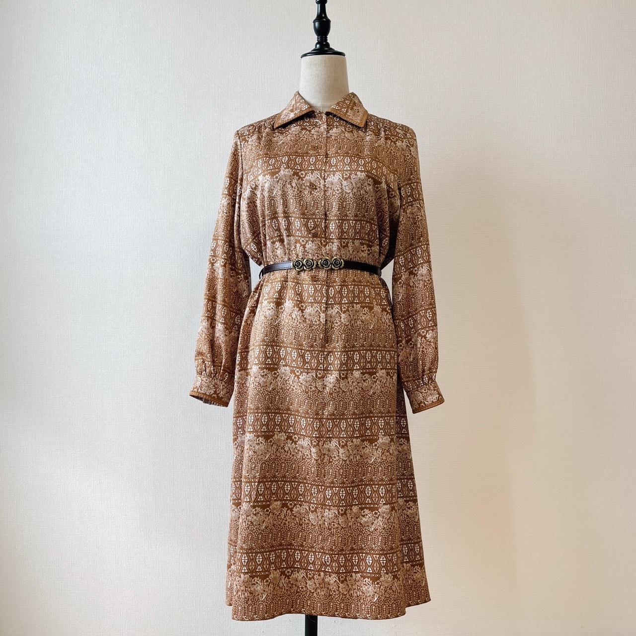 奶茶啡色華麗花卉圖案古著連身裙