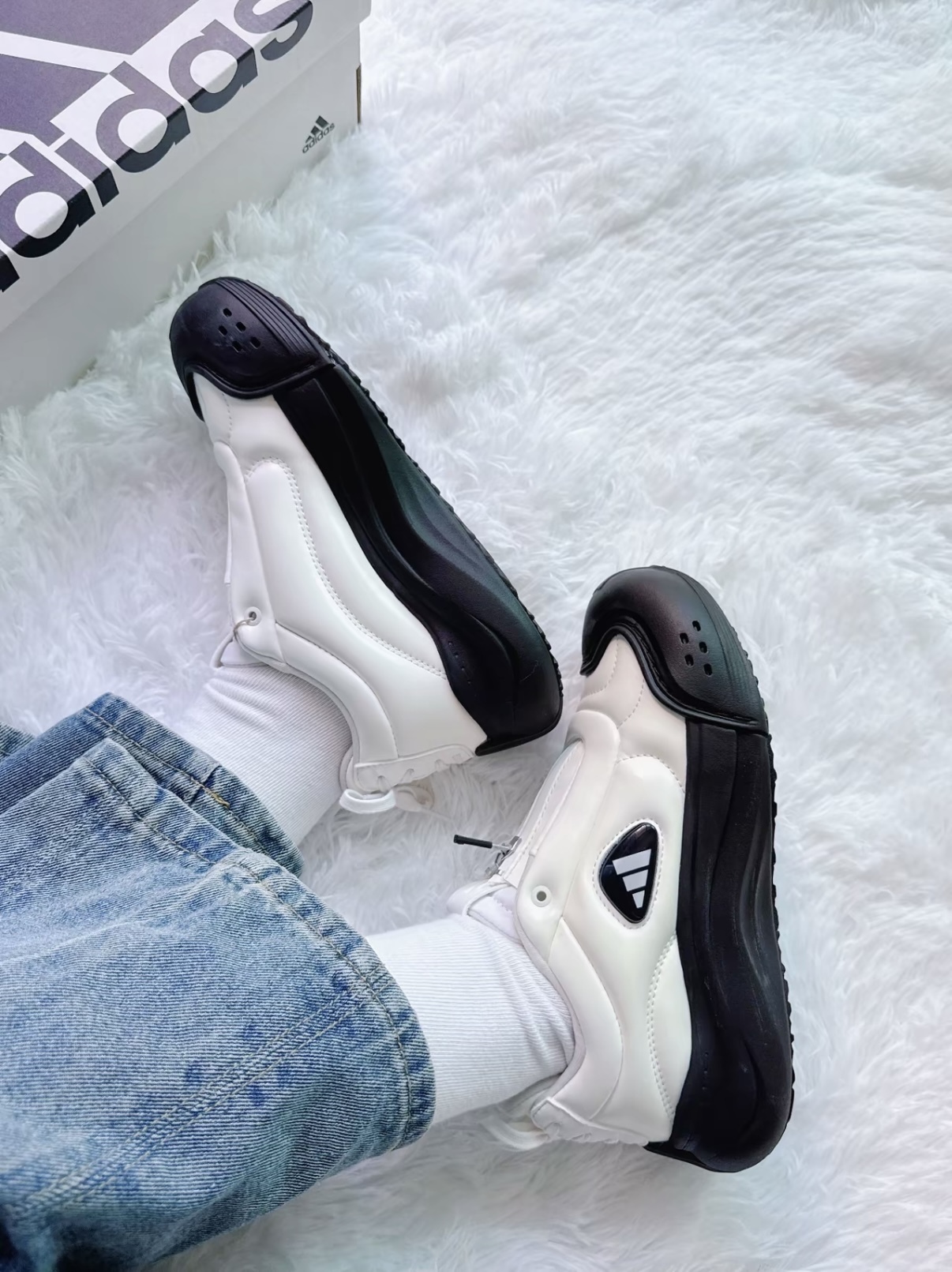 Adidas Maxxcourt Fos Q4 白黑色 熊貓 拉鍊 皮革 醜萌 懶人鞋 大頭鞋 麵包鞋 JR1328/預購