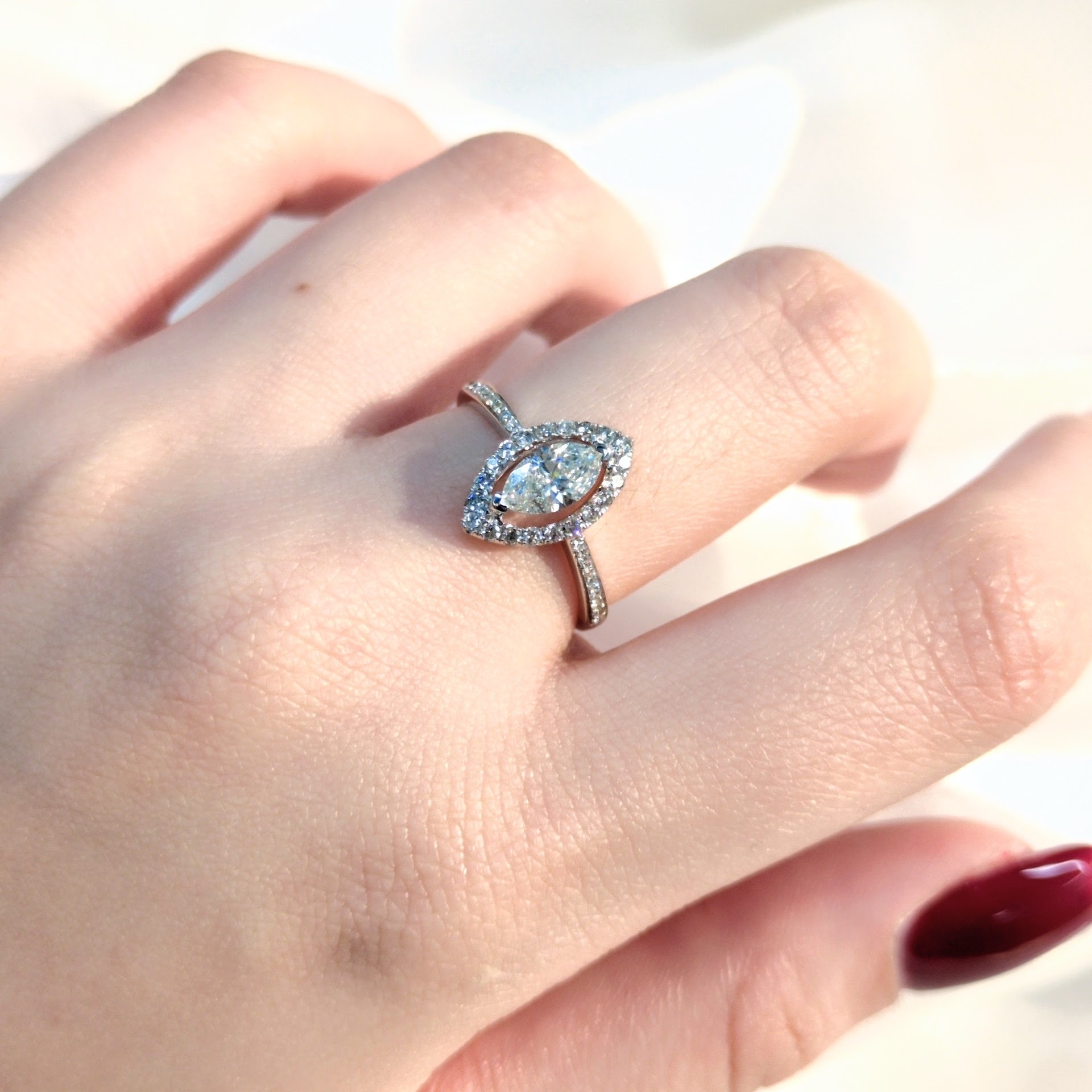 18K White Gold 0.88ct Marquise Cut Diamond Ring