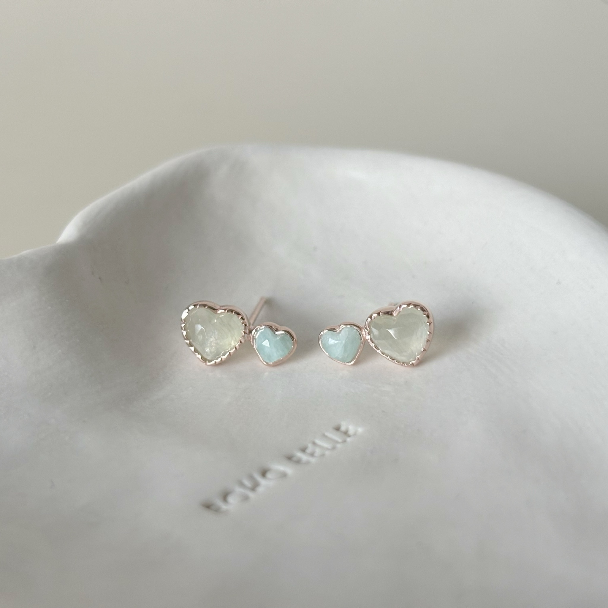 Double heart葡萄天河石耳環