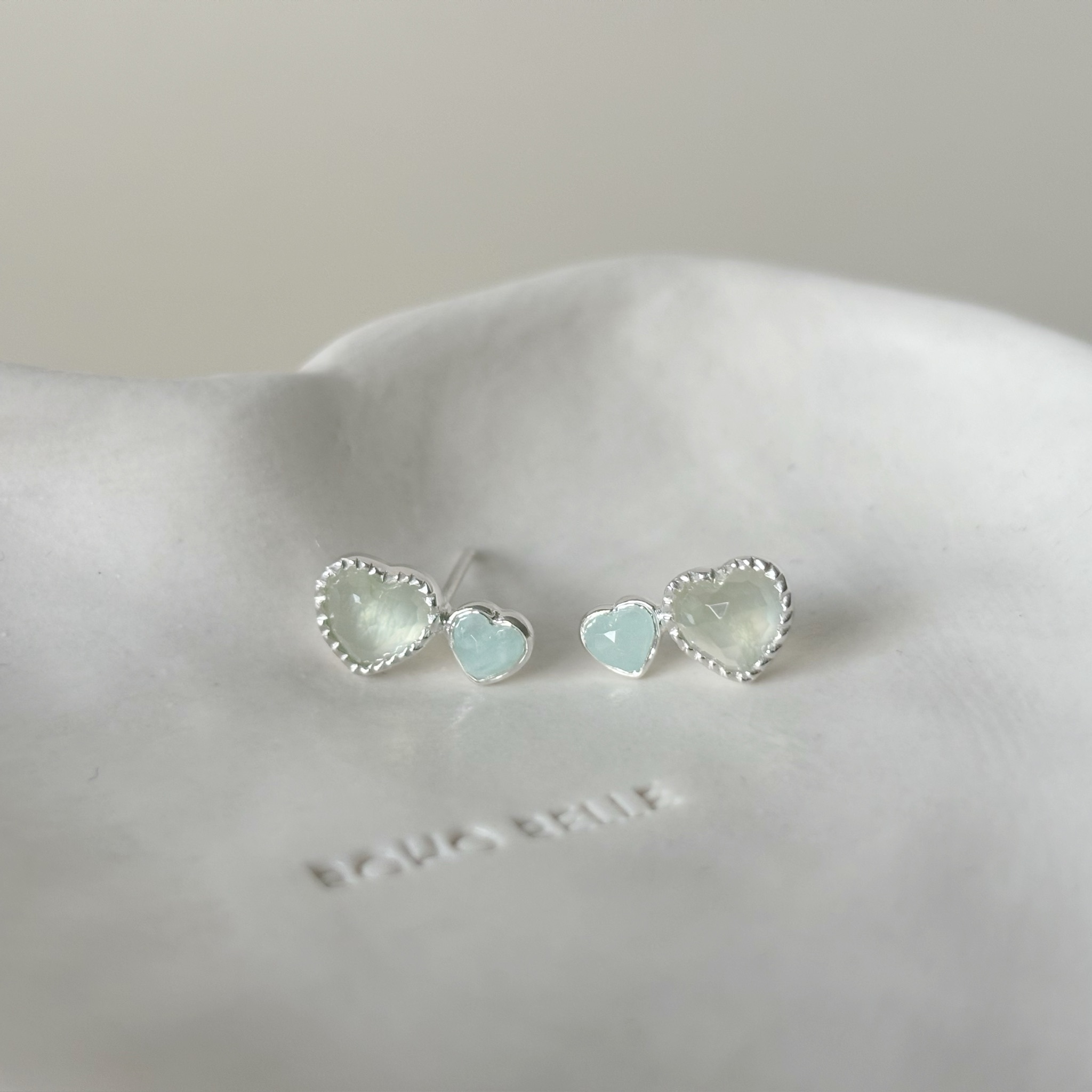 Double heart葡萄天河石耳環